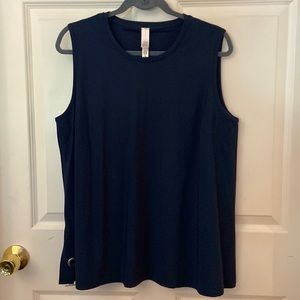 Marla Wynne tank top Size XL in Dark Blue